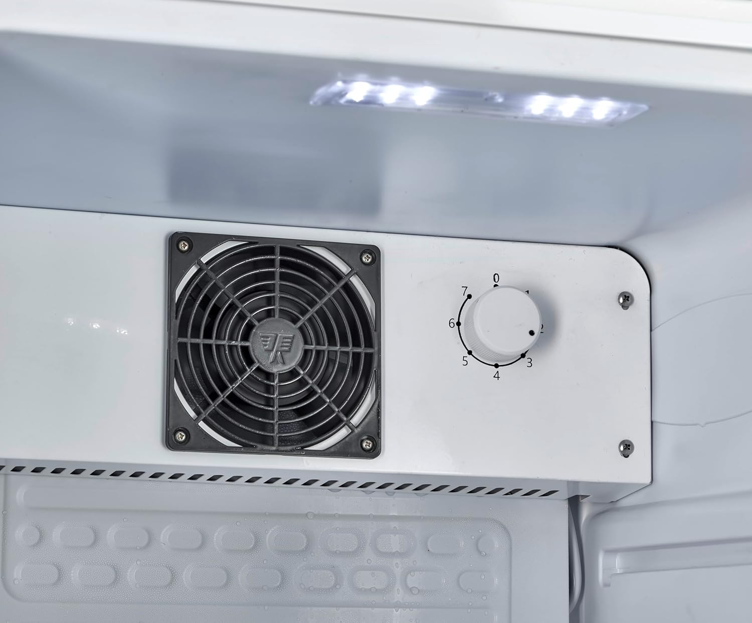 !E+T17.16 Getränkekühlschrank 237 L Bierkühlschrank Kühlschrank Profesional 110 W 6 verstellbaren Einlegeböden weiß Innenmaße 36,3 x 45,3 x 128,1 cm Energieklasse C – Bild 5